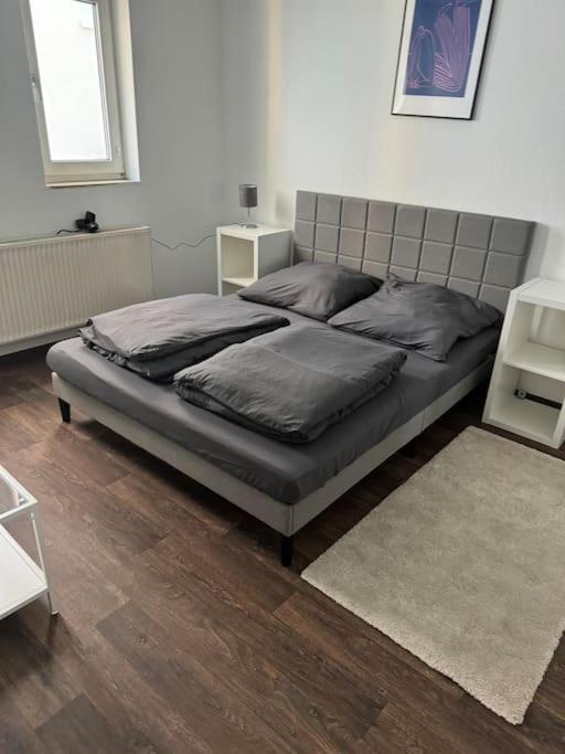 Townhouse Fuer 10 Personen Mit Garten Esslingen am Neckar Eksteriør billede